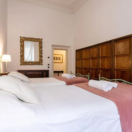 Apartment Zara Charme