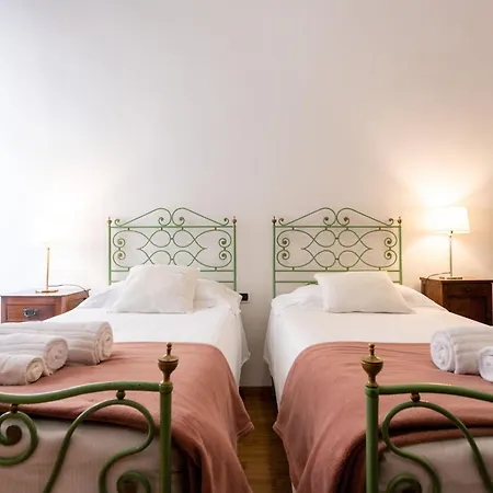 Apartment Zara Charme *